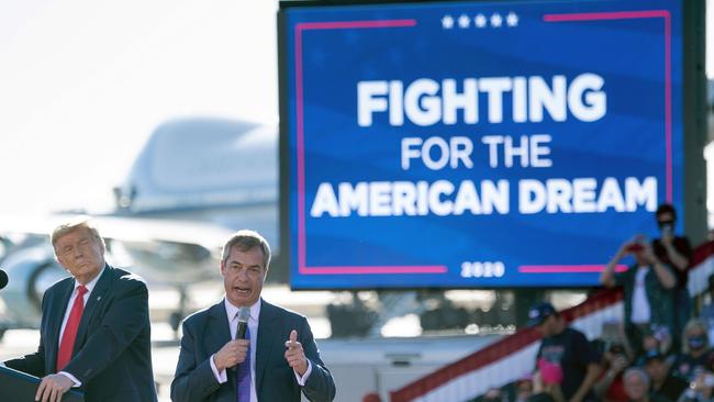 UK UKIP founder joins Donald Trump at a rally in Phoenix Arizona. AFP.