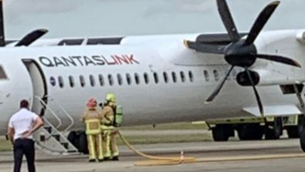 Brisbane Airport Qantaslink Flight Forced To Make Priority Landing The Courier Mail 2496