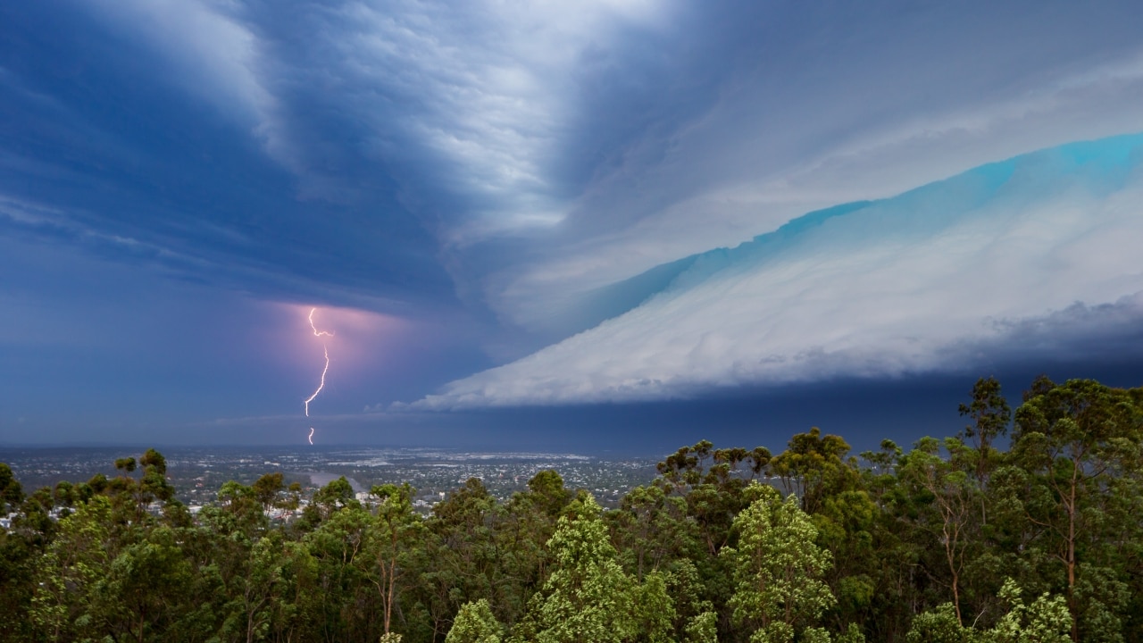 Tornado Touches Down During Supercell Storm Near Brisbane Airport: BOM ...