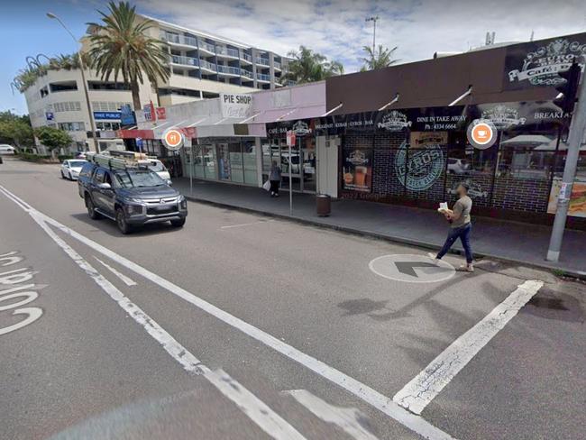 Image of Coral Street at The Entrance where a woman was assaulted and had her handbag stolen.