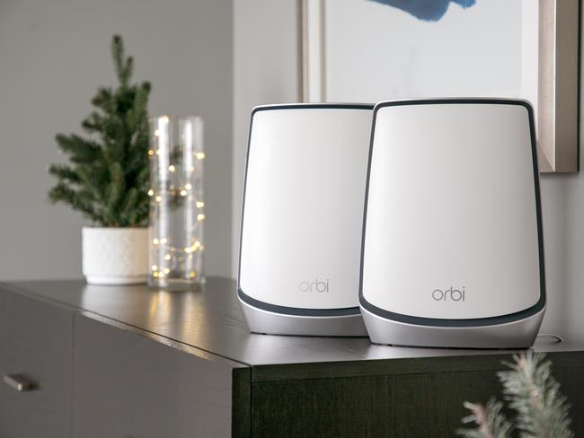 Orbi RBK852  Wi-Fi 6 Tri-Band 2 Pack routers