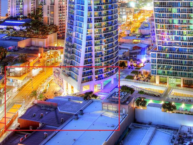Hilton Complex, Surfers Paradise, Gold Coast - PIC MARC ROBERTSON - MANDATORY PICTURE CREDIT WHENEVER PUBLISHED