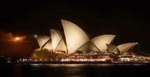 AU NSW:    Timelapse Captures Sydney's Hottest January Night on Record   January 13