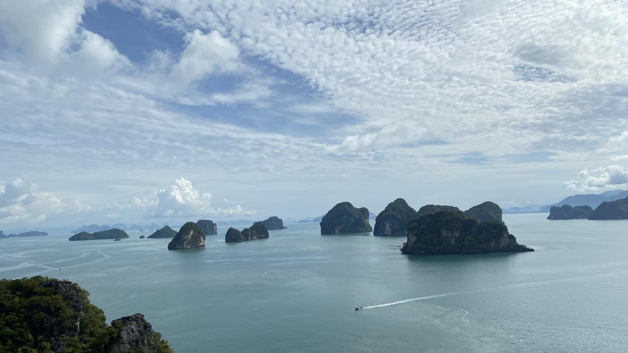 Set off early to avoid throngs of tourists at the impossibly beautiful vantage point up the steps at Hong Island.