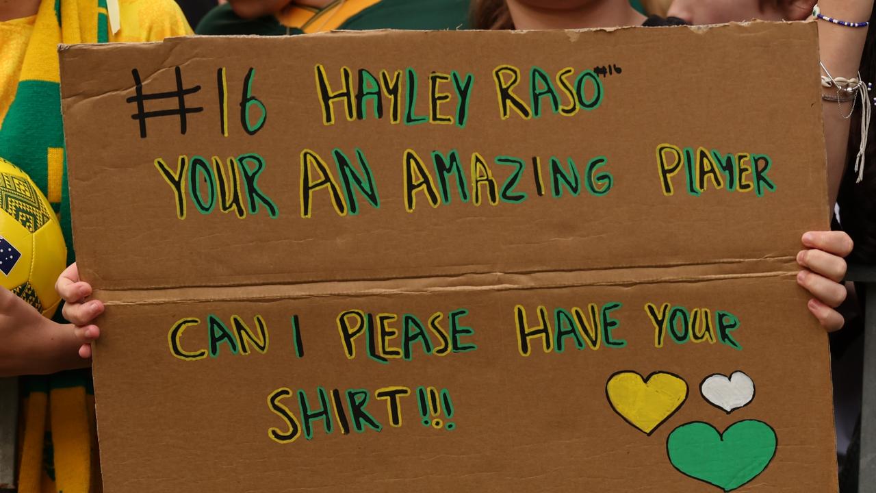 Can I pls have your shirt? (Photo by Will Russell/Getty Images)