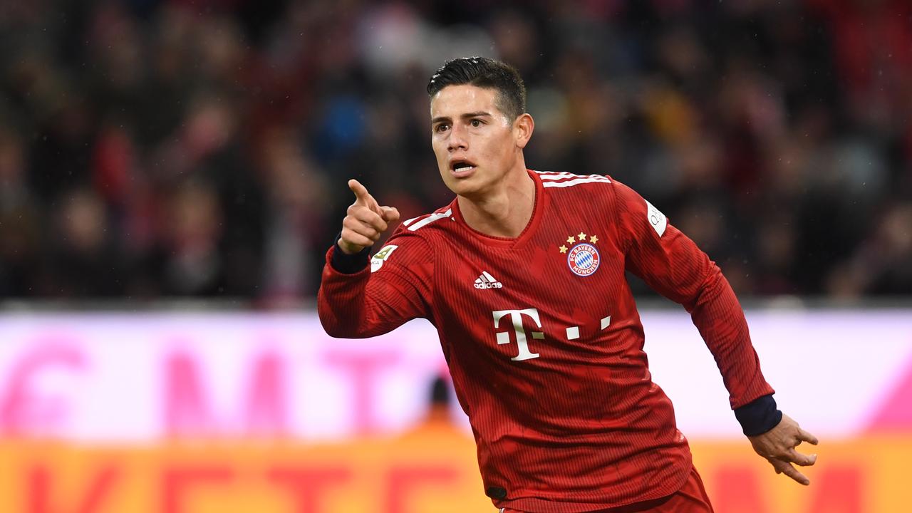 Colombian star James Rodriguez has reportedly been offered to Manchester United.