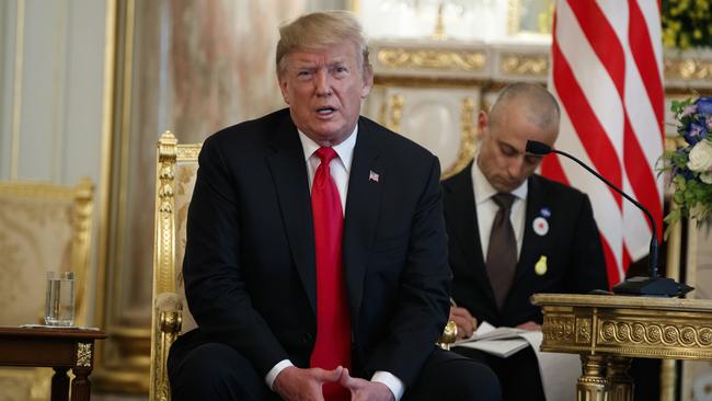 President Donald Trump meets with Japanese Prime Minister Shinzo Abe at Akasake Palace, Monday, May 27, 2019, in Tokyo. (AP Photo/Evan Vucci)