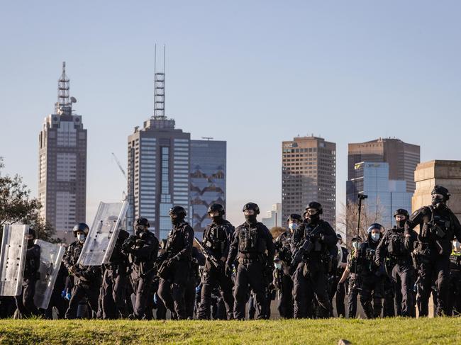 Anti-Lockdown and anti-vax protesters protest march in Melbourne covid 19 violence with police. Picture: Jason Edwards