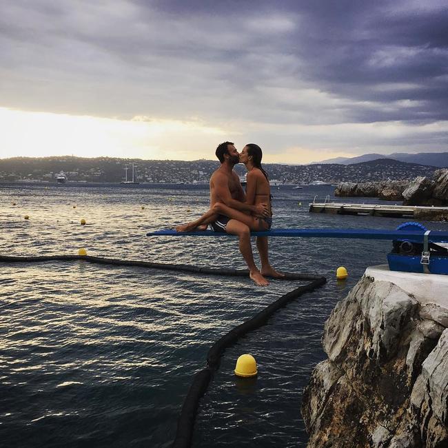 Alesandra Ambrosio and her hubby get raunchy on a diving board while on yet another holiday. Picture: Alessandra Ambrosio / Instagram