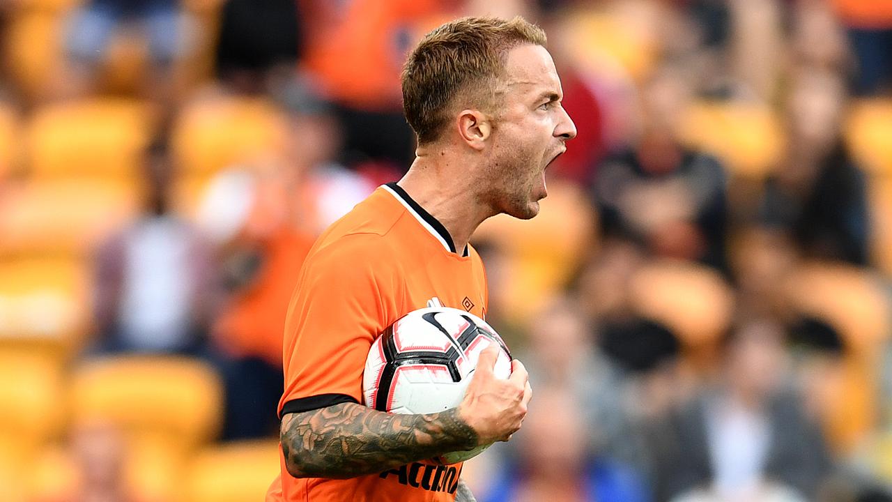 The team at Sunday Shootout believe Adam Taggart could be the answer to the Socceroos’ problems.