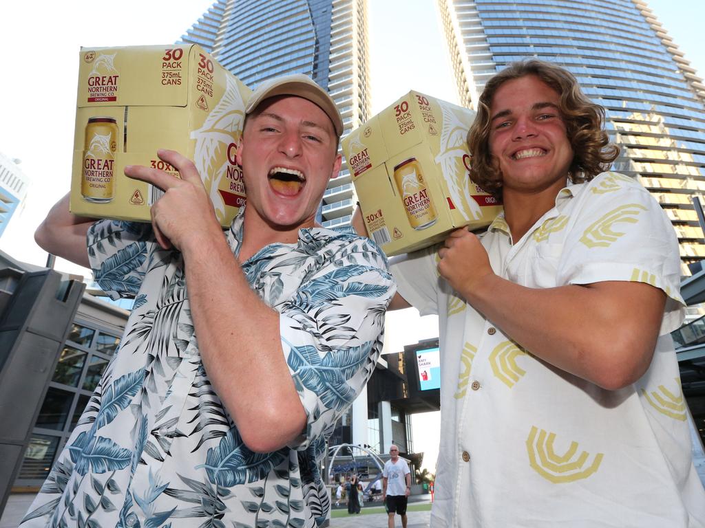 Pictured in Surfers Paradise for New Year’s Eve 2019. Jack Bayely and Zac Starkey of NSW. Picture Mike Batterham