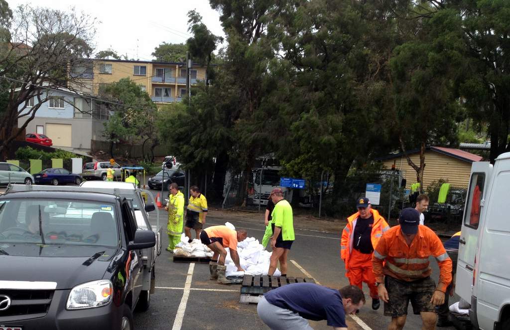 Sandbagging operations underway in New Market, Brisbane.