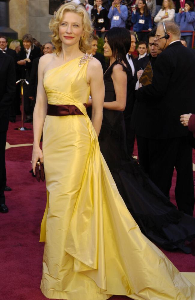 Cate Blanchett at 77th annual Academy Awards.