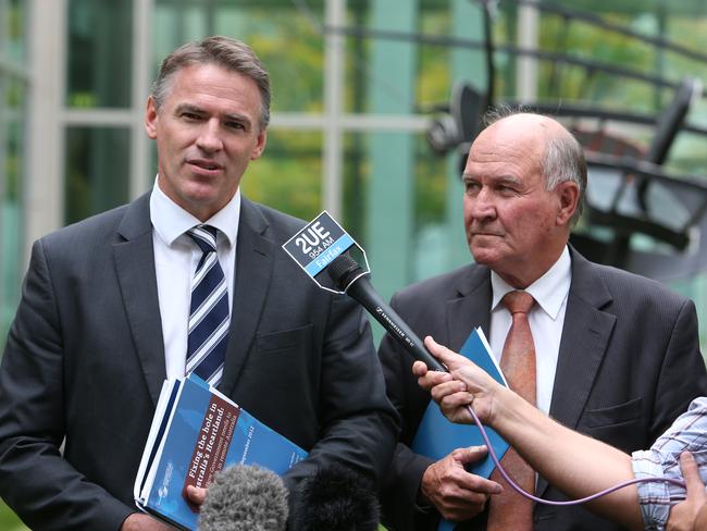 Independent MPs Rob Oakeshott and Tony Windsor holding a press conference at Parliament House. Looks like Tony’s ready for him to get to the point too.