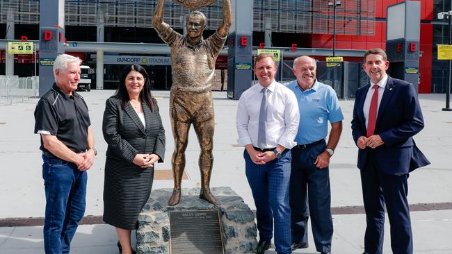 Qld Premier Steven Miles with Suncorp CEO Alan Graham, Grace Grace MP, Wally Lewis and Deputy Cameron Dick MP at Brisbane's Suncorp Stadium. Picture: NCA NewsWire / Glenn Campbell