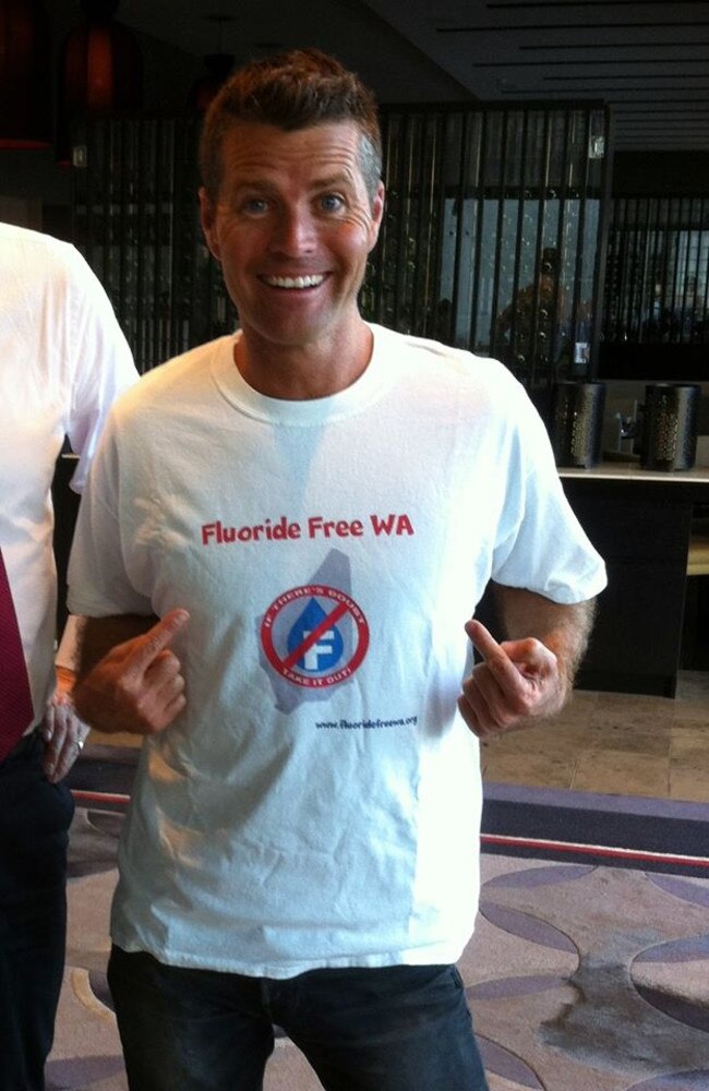 Pete Evans wearing a Fluoride Free WA T-shirt.