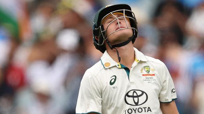 MELBOURNE, AUSTRALIA - DECEMBER 26: Marnus Labuschagne of Australia looks dejected after being dismissed by Washington Sundar of India during day one of the Men's Fourth Test Match in the series between Australia and India at Melbourne Cricket Ground on December 26, 2024 in Melbourne, Australia. (Photo by Robert Cianflone/Getty Images)