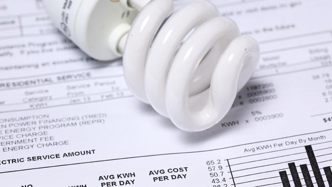 Households want more information to understand and control energy use, a survey has found.