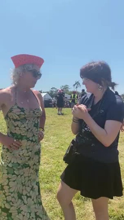 Pineapple partygoers show off their dance moves