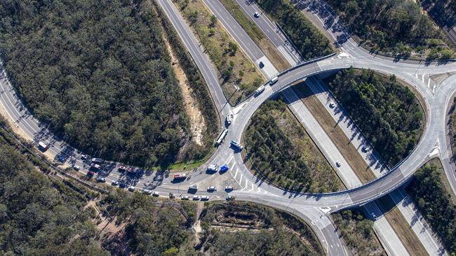 Aerial shot of the crash scene. Picture: NCA NewsWire / Christian Gilles