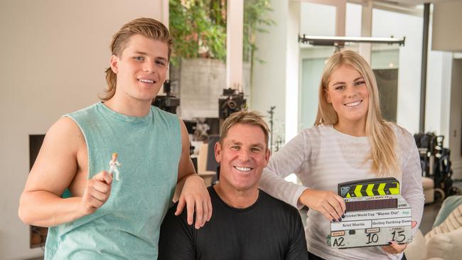 Jackson and Brooke Warne with their dad Shane. Picture: Jason Edwards