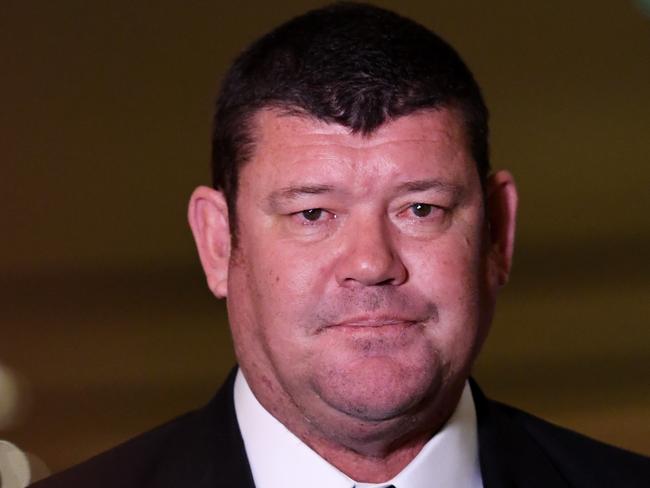 James Packer leaves the Crown Resorts AGM at the Crown Casino in Melbourne, Thurssday, October 26, 2017. (AAPImage/Tracey Nearmy) NO ARCHIVING