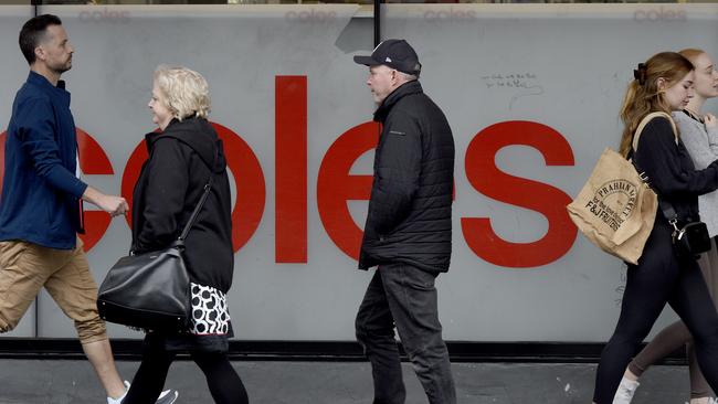 MELBOURNE, AUSTRALIA - NewsWire Photos MAY 11, 2022: Generic cost of living images: Shoppers outside a Coles supermarket on Chapel Street, Prahran. Picture: NCA NewsWire / Andrew Henshaw