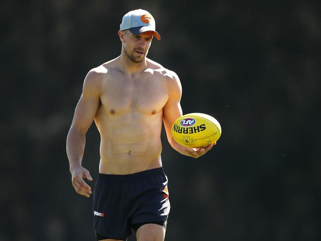 SYDNEY, AUSTRALIA - APRIL 24:  Brett Deledio of the Giants looks on during a GWS Giants Training Session at WestConnex Centre on April 24, 2018 in Sydney, Australia.  (Photo by Matt King/Getty Images)