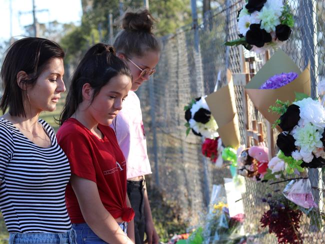 The Penrith and Blue Mountains community created a memorial for the two women and the two unborn children killed in Orchard Hills crash. Picture: Danielle Jarvis