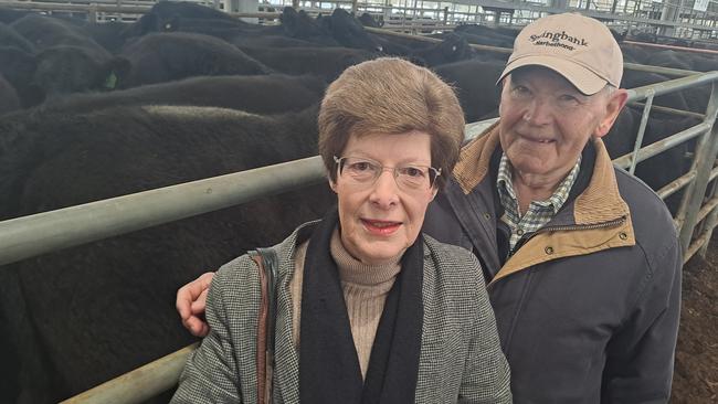 Con and Maree DeGroot, Springbank, sold Angus steers weighing 523kg at just 12-14 months of age, off silage, for $1910 showing how the best cattle were still supported at Yea.