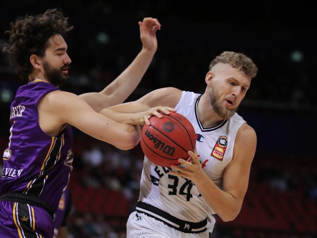 Jock Landale tried his best, but he couldn’t contain the red-hot Sydney Kings. Photo: Matt King/Getty Images.
