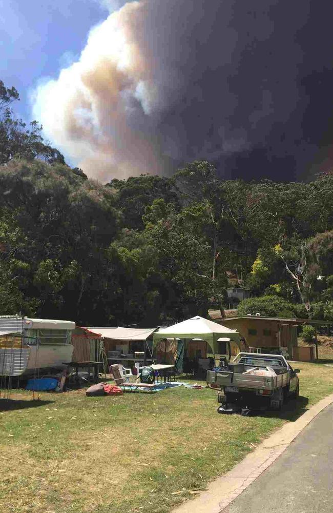 Bushfires burn at Wye River Picture Tony Maly