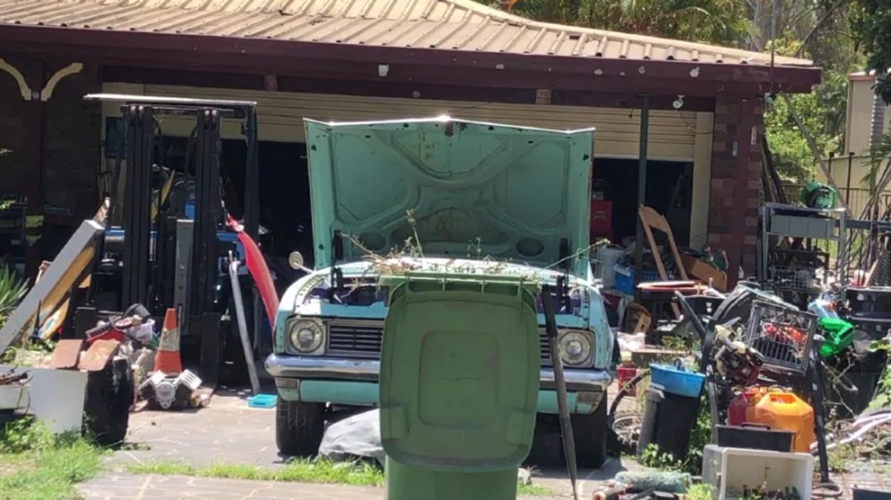 Cars and car parts at a Boronia Heights, Logan, property.