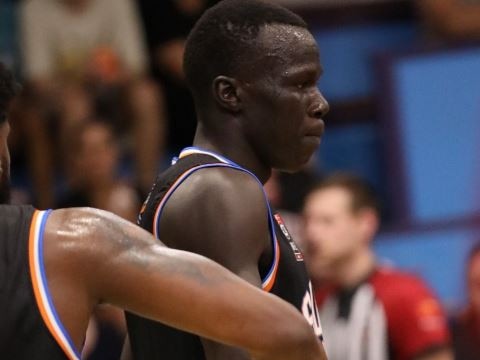 Makuach Maluach shot two points after half time against the Cairns Marlins. Picture: Darwin Salties.