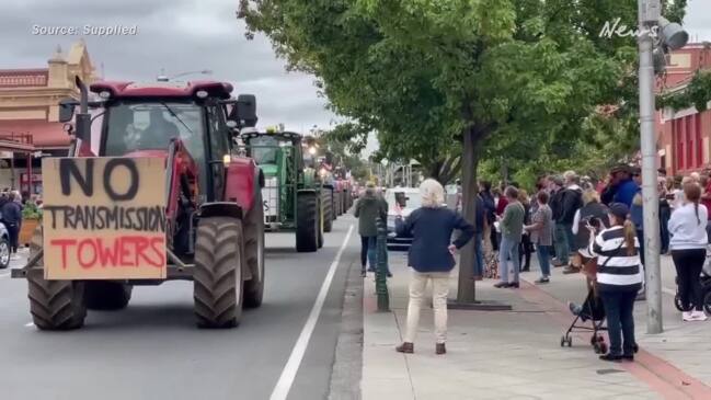 St Arnaud tractor rally over transmission lines