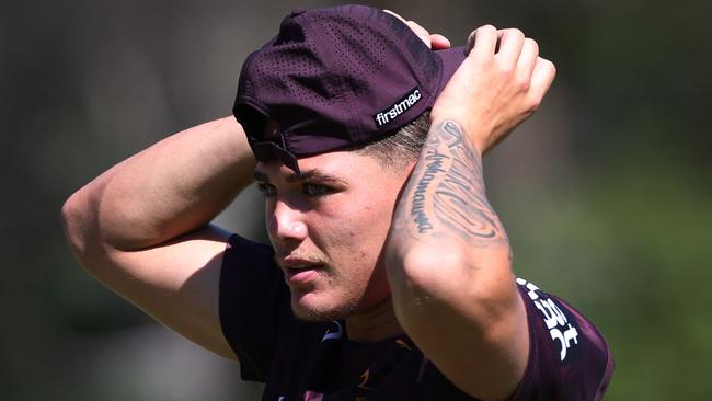 Reece Walsh during Brisbane Broncos training. Picture: Zak Simmonds