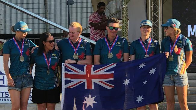 Kyelee Stanley and Samantha Price-Rees (right of photo) sporting their bronze medals at the IVF World Distance Championships.