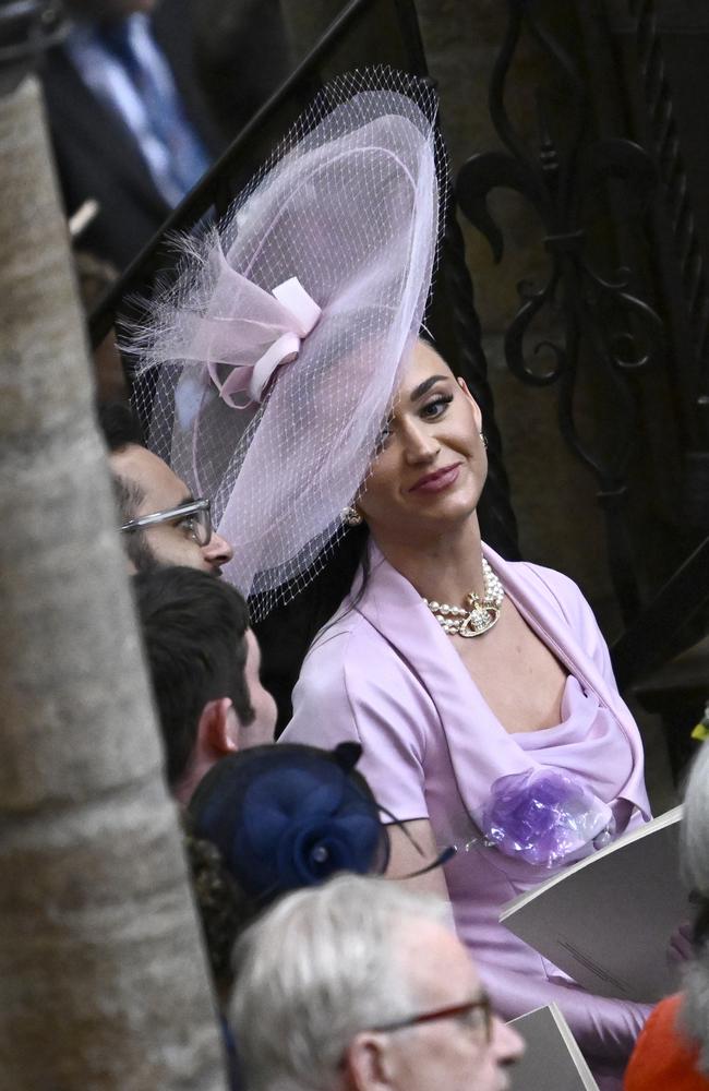 Fans believe Katy Perry’s fascinator is the reason she couldn’t see the seating arrangements. Picture: Gareth Cattermole/Getty Images