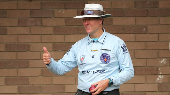 Umpire Peter Tate umpires his 200th First Grade game during Round 2 at the University of Sydney Oval on October 1, 2022. (Photo by Jeremy Ng / Newscorp)