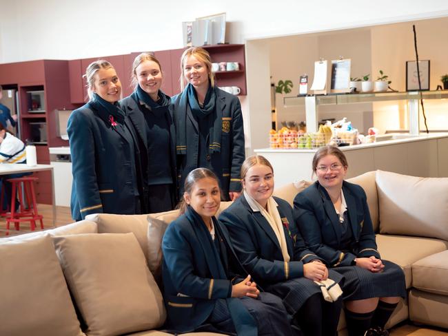 Loreto College Marryatville boarders for schools guide