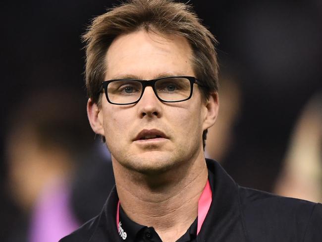 Coach of the Blues David Teague is seen during the Eagles is seen ahead the Round 20 AFL match between the Carlton Blues and the West Coast Eagles at Marvel Stadium in Melbourne, Sunday, August 4, 2019.  (AAP Image/Julian Smith) NO ARCHIVING, EDITORIAL USE ONLY