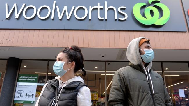 Shoppers outside a Woolworths store in the Melbourne suburb of Prahran. Picture: NCA NewsWire / Andrew Henshaw