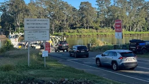 The area where the man's car went into the Brisbane River. Picture: Andreas Nicola