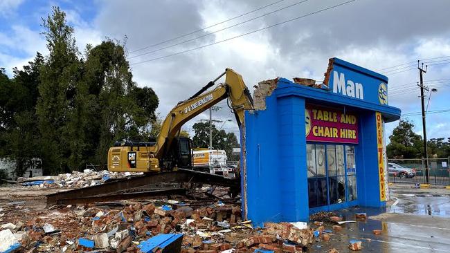 Peter Van The Party Man ‘s building is demolished. Picture: Shane Collins