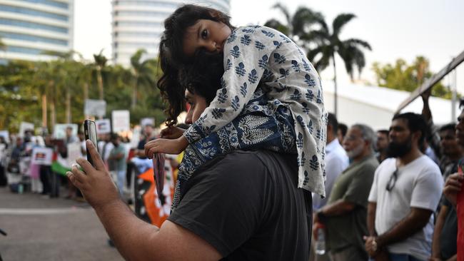 Hundreds of Territorians attended a protest outside of NT parliament on Friday October 27 calling for a ceasefire in the Gaza conflict.