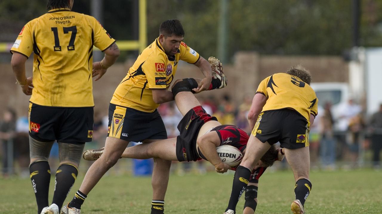 Jason Boney tackles Luke Smith of Valleys. Photo Kevin Farmer