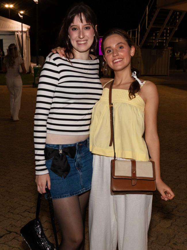 Gracie Abrams fans at the Brisbane Entertainment Centre on May 6. Pictures: Grace Kessels