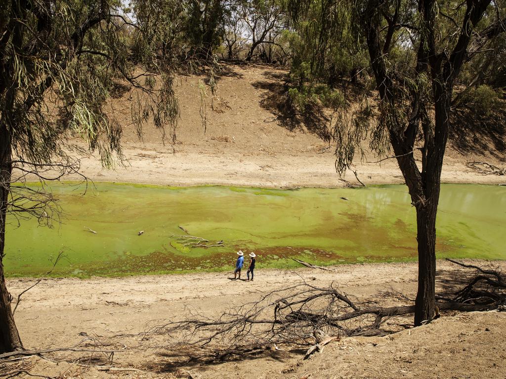 Chrissy and Bill Ashby pose for a portrait on the banks of the Darling River near their property Trevallyn Station on January 16, 2019 in Tilpa, Australia. Chrissy elaborates on being able to deal with the extreme heat, the drought, the dust but is deeply concerned about getting justice in regards to the poor state of the river. Local communities in the Darling River area are facing drought and clean water shortages as debate grows over the alleged mismanagement of the Murray-Darling Basin. Recent mass kills of hundreds of thousands of fish in the Darling river have raised serious questions about the way WaterNSW is managing the lakes system, and calls for a royal commission. (Photo by Jenny Evans/Getty Images)