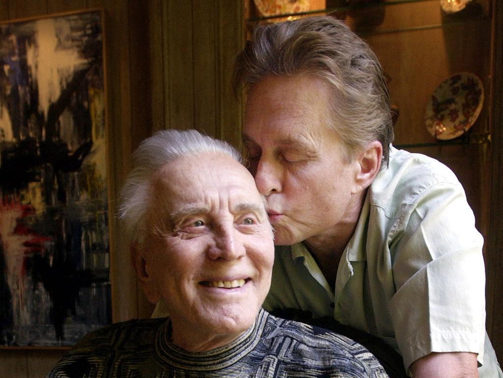 Kirk Douglas dead: screen legend father of Michael Douglas dies | Daily ...