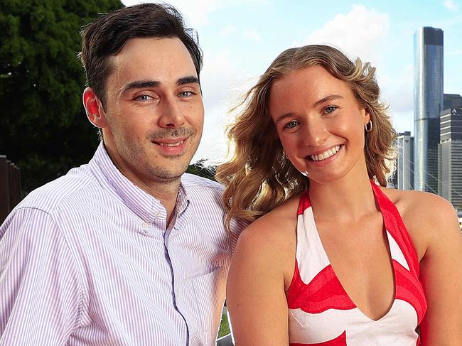 Jack Law and Sophie Radunz snuggle up for Valentines Day on the Green at Southbank. Pics Adam Head